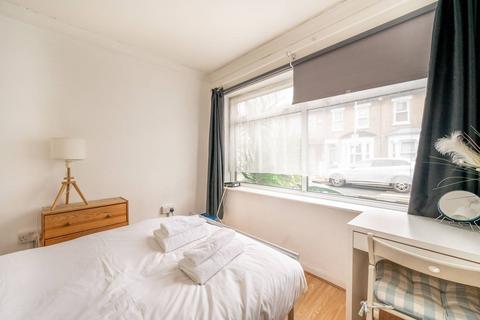 3 bedroom terraced house for sale, Vernon Road, Stratford, London, E15