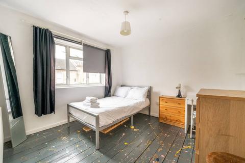 52 Vernon Road, Stratford, London, E15 4DG