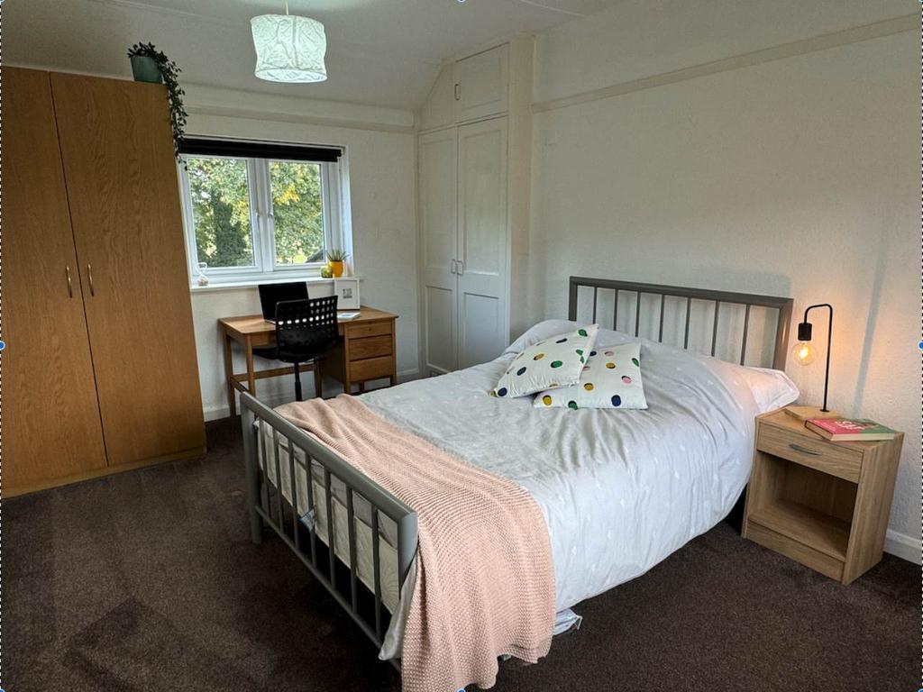 Bed 2