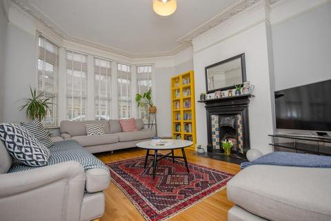 174 Downend Road, Downend, Bristol, BS16 5EB