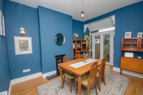 174 Downend Road, Downend, Bristol, BS16 5EB