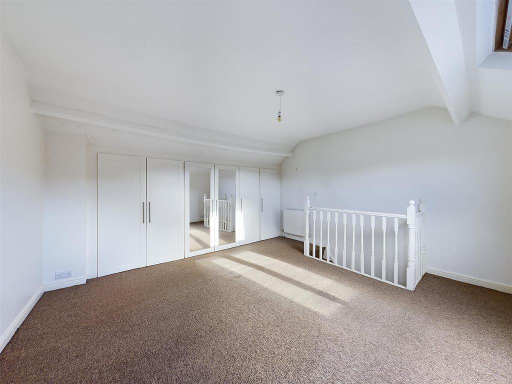 CAM00214 P1-PR0046-STILL14.jpg