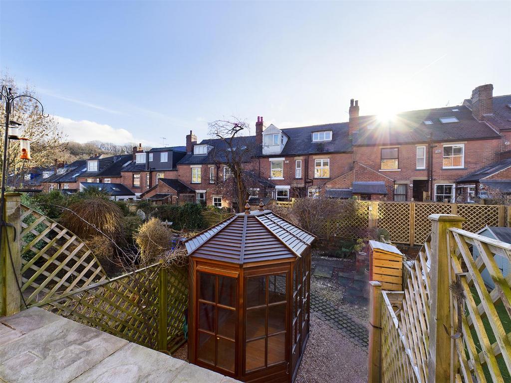 CAM00214 P1-PR0046-STILL16.jpg