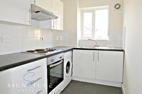 1 bedroom flat to rent, Shetland House, Pioneer Way, Watford, Hertfordshire