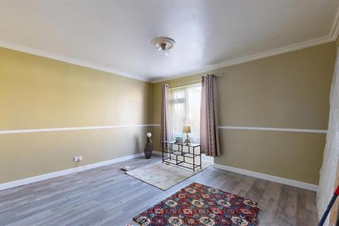 3 bedroom end of terrace house for sale, Priddy Court, Whitchurch, Bristol