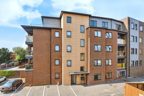 1 bedroom apartment to rent, Bridge Street Leatherhead KT22