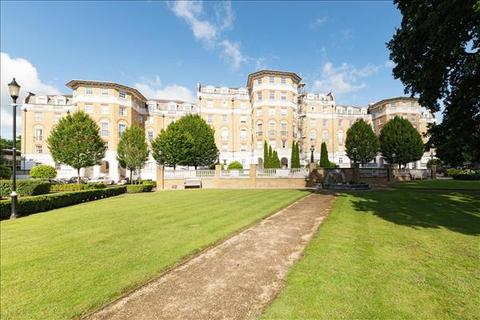 3 bedroom apartment to rent, Chapman Square, London, SW19