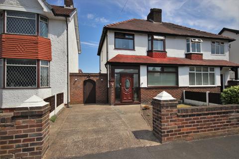 3 bedroom semi-detached house to rent, Marsh Hall Road, Widnes, WA8