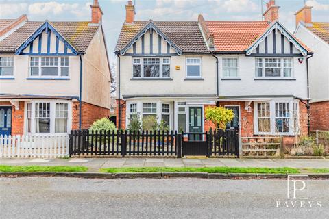 St. Marys Road, Frinton-On-Sea