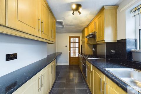 3 bedroom terraced house to rent, Horton Road :: Fallowfield