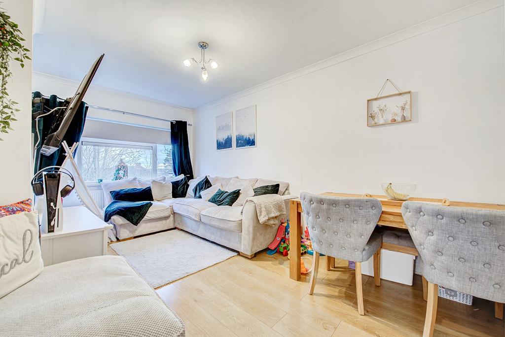 Living/Dining Room