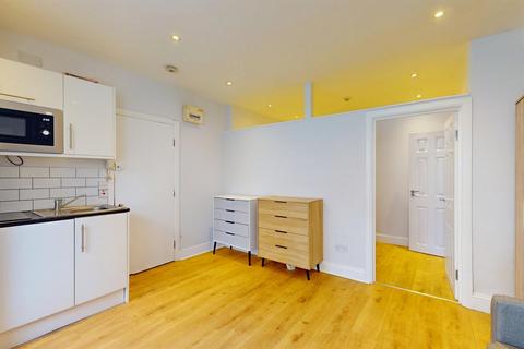 1 bedroom flat to rent, Stanwick Road, London W14