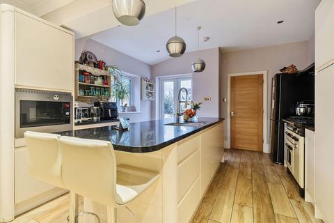 4 bedroom semi-detached house for sale, Sheffield Road, Tunbridge Wells, TN4 0PD