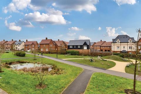 9 Cornflower Lane, Warfield, Bracknell, RG42 5AU