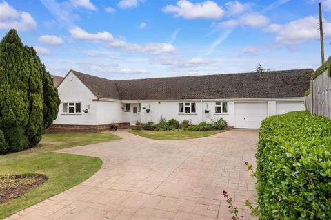 Bramble Cottage Bearley Road, Snitterfield, Stratford-upon-avon, CV37 0JH
