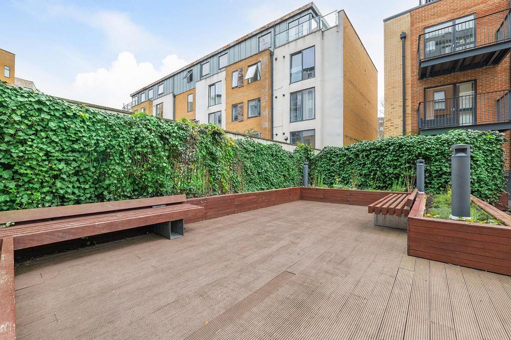 Communal terrace.JPG