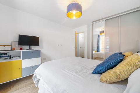 Flat 4, 7 Milles Square, London, SW9 8GB