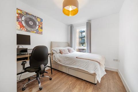 Flat 4, 7 Milles Square, London, SW9 8GB