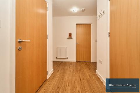 2 bedroom apartment for sale, Lovell Road, Southall, UB1