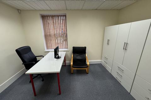 Office to rent, 11 Wrens Court, 46 South Parade, Sutton Coldfield, B72 1QY