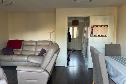 4 bedroom end of terrace house to rent, Hollands Way, Derby DE74