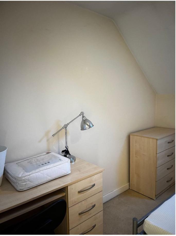 Bed3 3.jpg