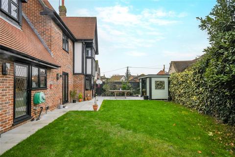 4 bedroom detached house for sale, Bannister Green, Felsted, Essex, CM6