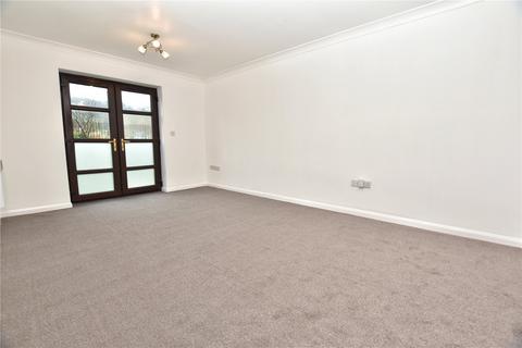 2 bedroom apartment for sale, Newshaw Lane, Hadfield, Glossop, Derbyshire, SK13