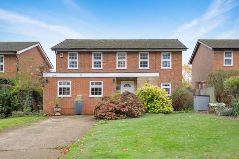 4 bedroom detached house for sale, Grafton Close, Worcester Park, KT4