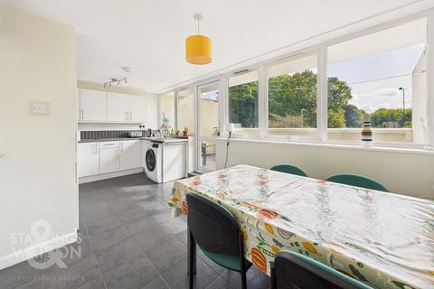 3 bedroom flat for sale, Suffolk Square, Norwich