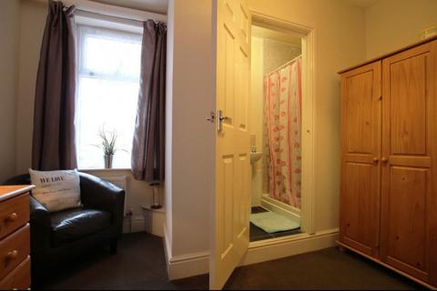 undefined, Calais Road, Burton upon Trent DE13