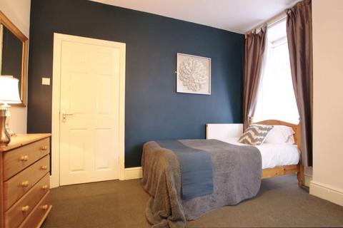 undefined, Calais Road, Burton upon Trent DE13