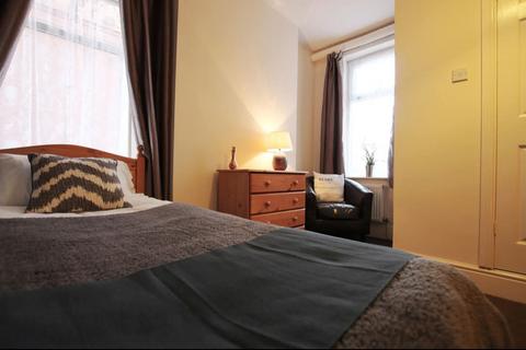undefined, Calais Road, Burton upon Trent DE13