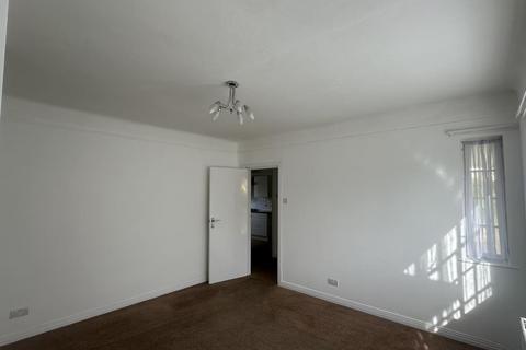 2 bedroom maisonette for sale, Ossulton Way, Hampstead Garden Suburb, N2