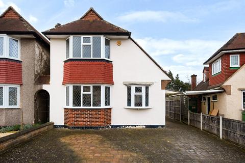 3 bedroom semi-detached house to rent, Aldridge Rise, New Malden, KT3