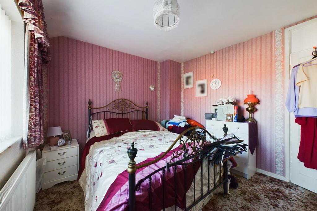 CAM04106 G0-PR0091-STILL014.jpg