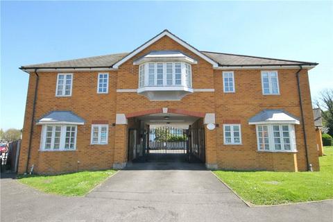 1 bedroom flat for sale, Station Approach, Epsom KT17