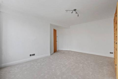 1 bedroom flat for sale, Chalk Farm NW3