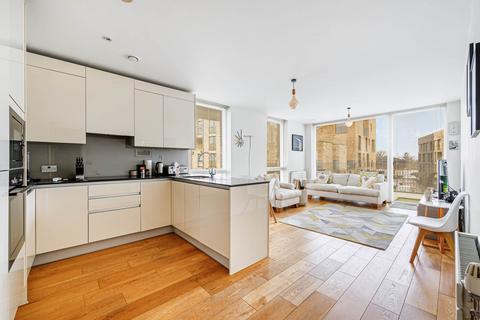 2 bedroom apartment for sale, Halyards Court, Durham Wharf Drive, Brentford Lock West