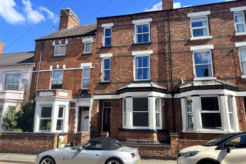 4 bedroom terraced house to rent, Crown Street, Newark, Nottinghamshire, NG24