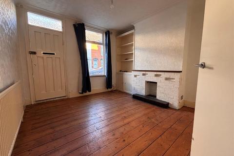 33 Bulstrode Road, Ipswich, IP2 8HA