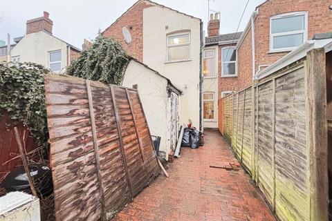 33 Bulstrode Road, Ipswich, IP2 8HA