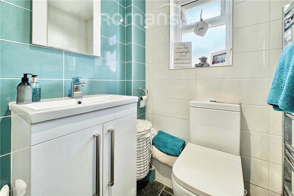 Master En-Suite