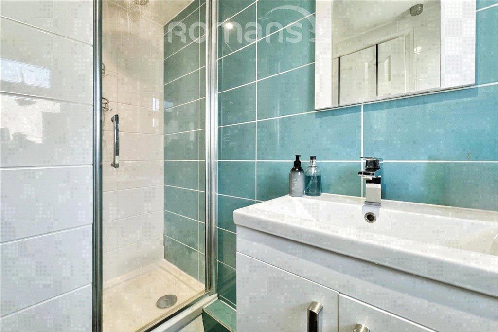 Master En-Suite