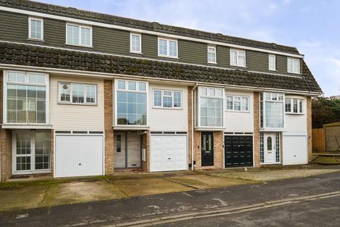 3 bedroom terraced house for sale, Mark Close, Regents Park, Southampton, Hampshire, SO15