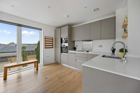 2 bedroom flat for sale, Delightful two bedroom new build in North Greenwich, Warren Lane