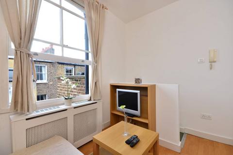 Studio to rent, Fairholme Road, West Kensington, London, W14