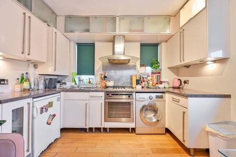 1 bedroom flat for sale, Brewster Gardens, North Kensington, London, W10