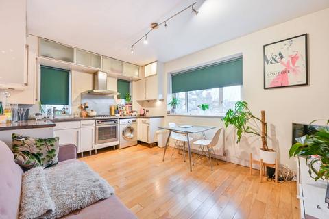 1 bedroom flat for sale, Brewster Gardens, North Kensington, London, W10