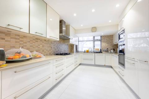 undefined, Lapstone Gardens, Kenton, Harrow, HA3